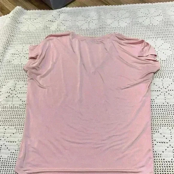 Express pink blouse size extra small. - Picture 2 of 4